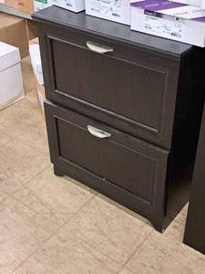 lot 49 image: End Table  Cabinet 2-drawer