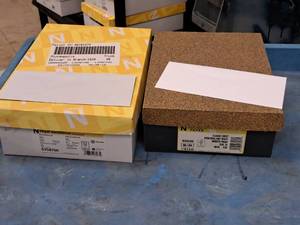 lot 100 image: Lot of (2 Boxes) Envelopes  #10 Classic Crest Avon Brilliant White Smooth White and #10 Commercial 24# Gray Fiber 4-18x9-12 - Neenah 500-count ( 1000 total items )