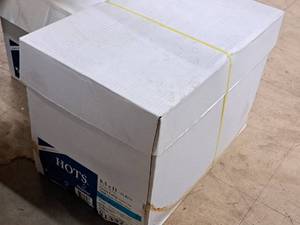 lot 115 image: Lot of (10 Reams  500 Each  5000 Total) Text Sheet  60#  Blue  Grain Long 8-12x11 - Domtar Hots