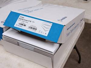 lot 129 image: Lot of (1 Box) Digital Cover  C1S  10pt 19x13 - WestRock Tango 600-count ( 600 total items )