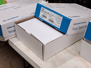 lot 131 image: Lot of (550 sheets) Digital Cover  144#  C2S  10pt 18x12 - WestRock Tango