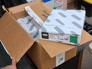 lot 180 image: Lot of (6 Reams  3600 sheets) Text Sheets  60#  Vellum  Kelly Green 8-12x11 - Smart Brights