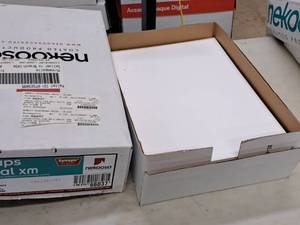 lot 195 image: Lot of (1 Partial Box) Paper  14mil 12x18 - Synaps Digital XM