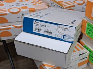 lot 128 image: Lot of (1 Box) Digital Cover  C2S  12pt 19x13 - WestRock Tango 4000-count ( 4000 total items )