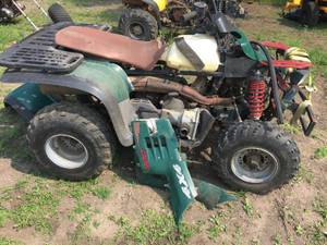 lot 113 image: Polaris 300 4x4 4-Wheeler Parts