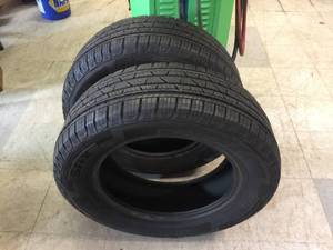 lot 115 image: Pair Cooper Discoverer SRX 22565R17 Tires