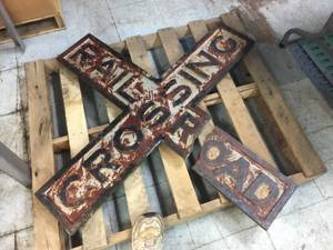lot 126 image: Old Cast Iron - Railroad Crossing Sign - 48 x 48