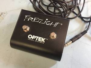 lot 143 image: Fretlight Optek - Foot Switch