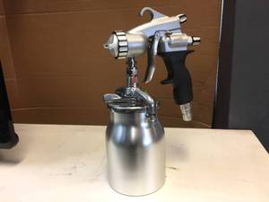 lot 155 image: Like New Earlex HVLP Paint Spray Gun 1.3-2.0mm