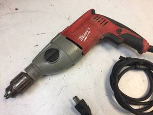 lot 166 image: Milwaukee 12 Hammer Drill - Works - Good ChuckKey