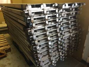 lot 188 image: 6 Aluminum Scaffold Planks 7 x 19 Good Hooks