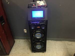 lot 236 image: QFX Professional Speaker PBX-412203