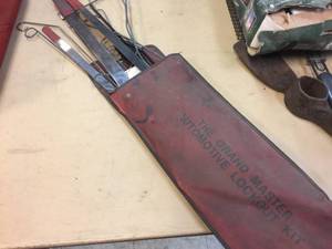 lot 249 image: The Grand Master Automotive Lockout Kit