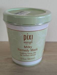 lot 65 image: Pixi Beauty, Skintreats, Milky Remedy Beauty Mask, 10 fl oz (300 ml)
