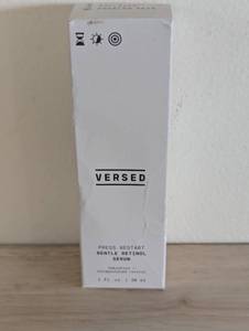 lot 111 image: Versed Guards Up Daily Face Sunscreen - Zinc Oxide Mineral for All Skin Types - Lightweight, Skin-Like Non-Nano Sunscreen - Vegan  Pregnancy Safe (1.7 oz)