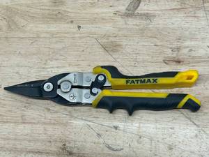 lot 71 image: STANLEY FATMAX Tin Snips