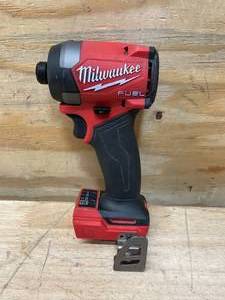 lot 13 image: MILWAUKEE M18 FUEL 18V Lithium-Ion Brushless Cordless 14 in. Hex Impact Driver (Tool-Only)