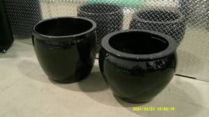 lot 1 image: Ceramic Pots