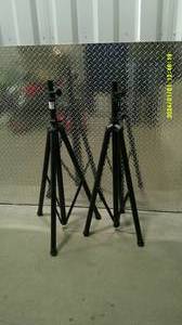 lot 77 image: 2 Tripods