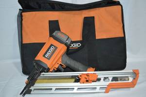 lot B-65 image: Rigid Pneumatic Framing Nail Gun
