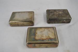 lot 120 image: Silver plated trinket boxes.