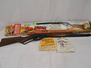 lot B-142 image: Red Ryder BB Gun wBox