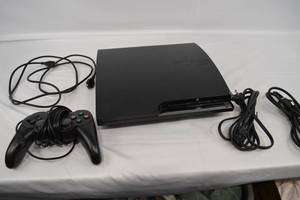 lot 172 image: PS3