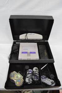 lot B-173 image: Used Super Nintendo wAccessories