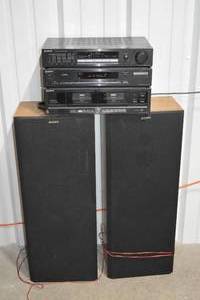lot 210 image: Sony HST-211 stereo system