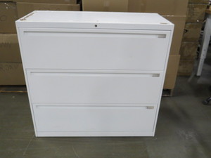 lot 2 image: 3 Drawer Lateral Filing Cabinet - 42  x 18  x 40