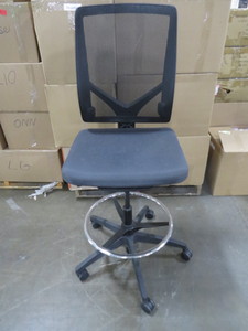 lot 34 image: Allsteel High Mesh Back Task Chair - Light Gray Fabric Seat