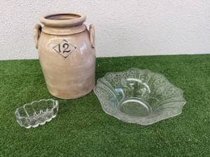 lot 224 image: Home Decor