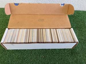 lot 242 image: Box of Baseball Cards