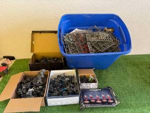 Large Lot of Warhammer 40,000