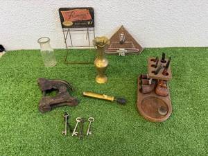 lot 292 image: Mixed Vintage Lot