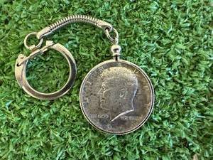 lot 300 image: 1964 Kennedy Half Dollar in Keychain