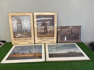 lot 302 image: Artwork