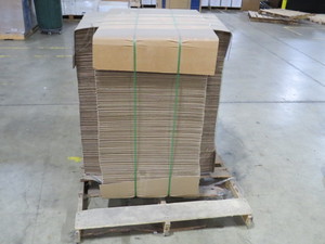 Pallet of 22" x 16" x 1 1/2" Shipping Boxes
