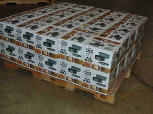 lot 11 image: 50 Ninja Deluxe Baking Kits Crisper Pan Multi-Purpose Pan Loaf Pan