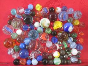 lot 7 image: (BSB) Assorted Vintage Marbles...