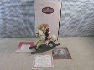 lot 42 image: (CS) The Ashton-Drake Galleries Han...