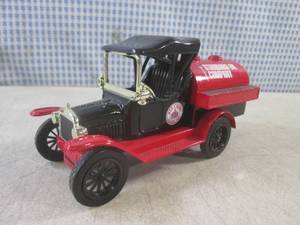 lot 59 image: (CNTR) Gearbox Diecast 1918 Runabou...