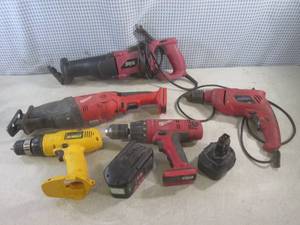 lot 85 image: (G-1) Skil Electric Reciprocating, ...