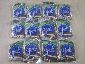 lot 174 image: (B-1) 12 York Peppermint Patties Pa...