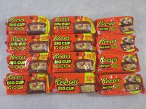 lot 175 image: (B-1) 12 Assorted King Size Reeses ...