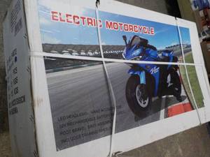 Electric Motorcycle in Original Shi...