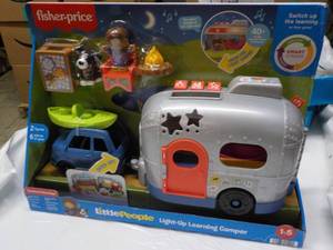 lot 5 image: Fisher Price Little People Camper...