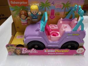lot 6 image: Fisher Price Little People Barbie C...
