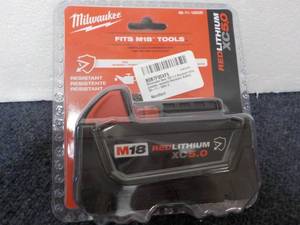 lot 59 image: Milwaukee M18 Red Lithium SC 5.0 Ba...