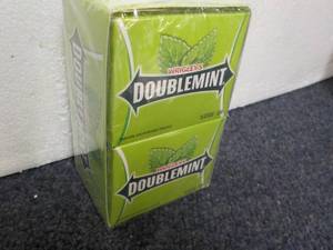 lot 64 image: Wrigleys Doublemint 150 sticks Gum...